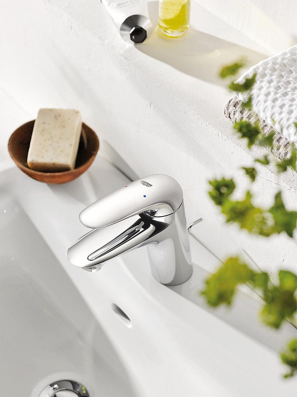 Mitigeur de lavabo Grohe Eurostyle saillie 110 mm chromé