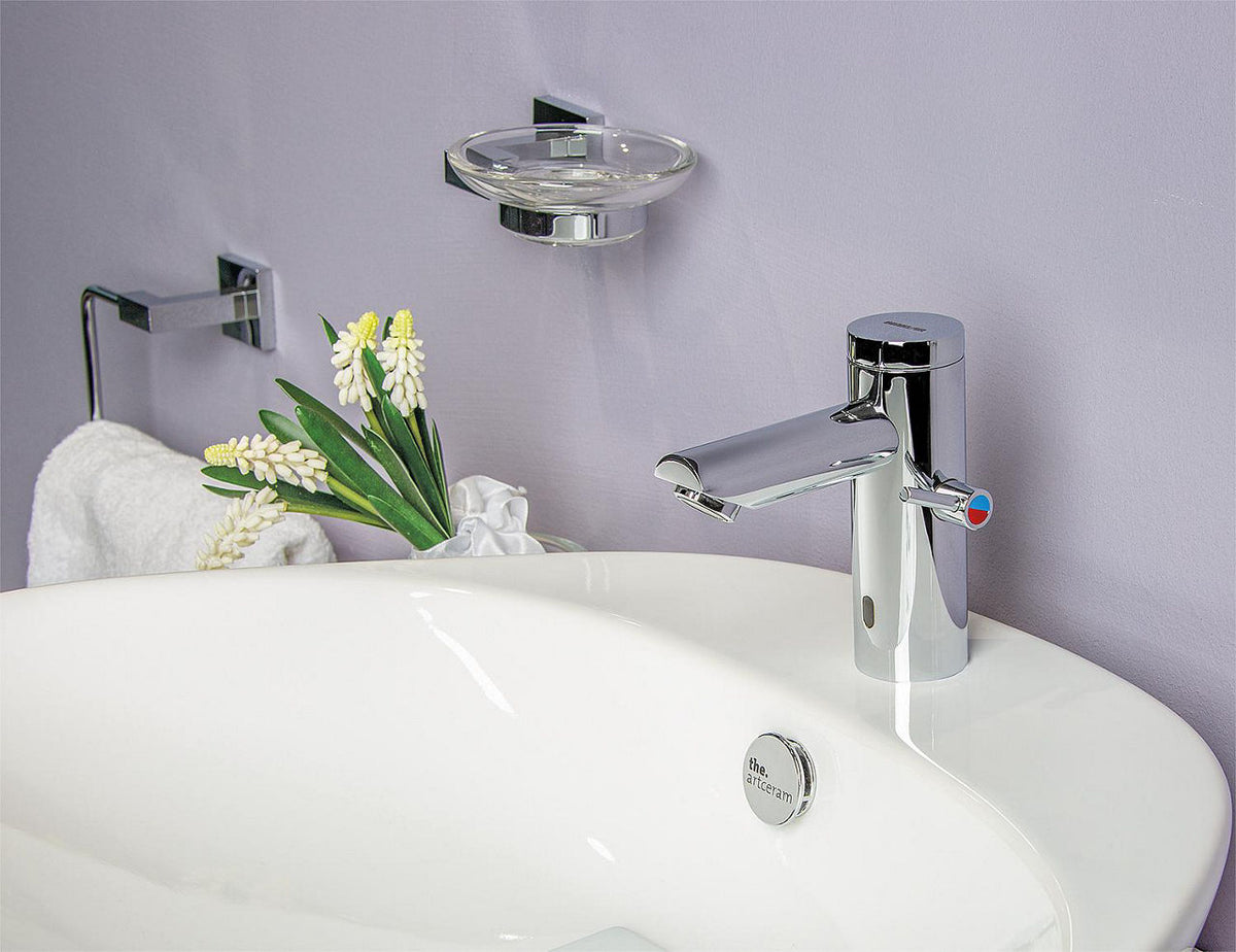 Robinetterie électronique de lavabo Benkiser Metrix II saillie 100mm chromé