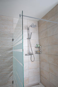 Duschsäule Nestos mit Handbrause, Ø 190 mm Kopfbrause und verchromter Armatur