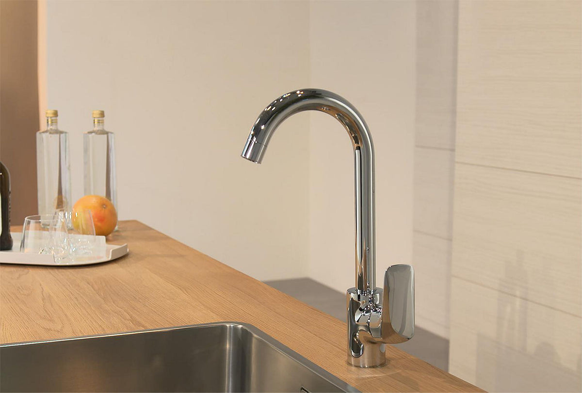 Mitigeur d'évier Hansgrohe Logis M31 bec pivotant saillie 145 mm chrome