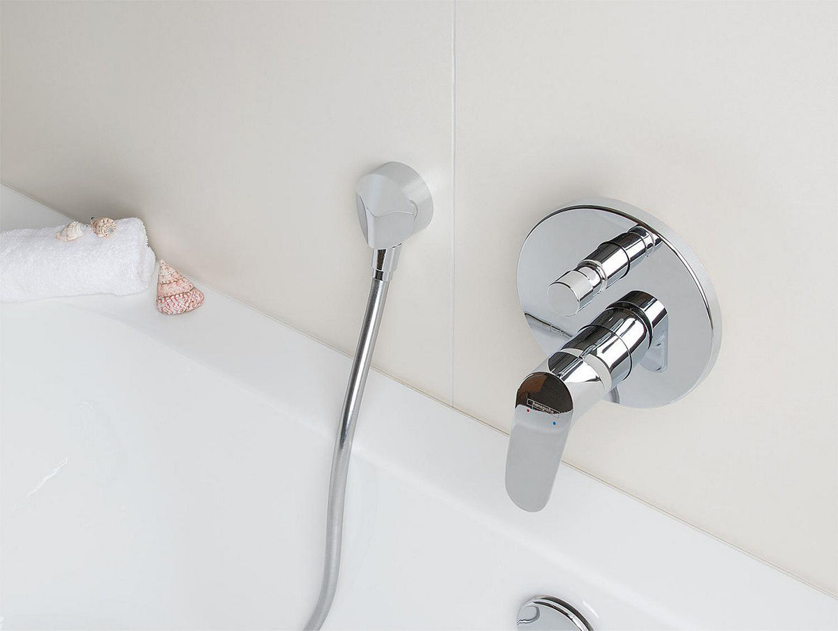 Mitigeur bain/douche encastré Hansgrohe Focus rosace Ø 150 mm