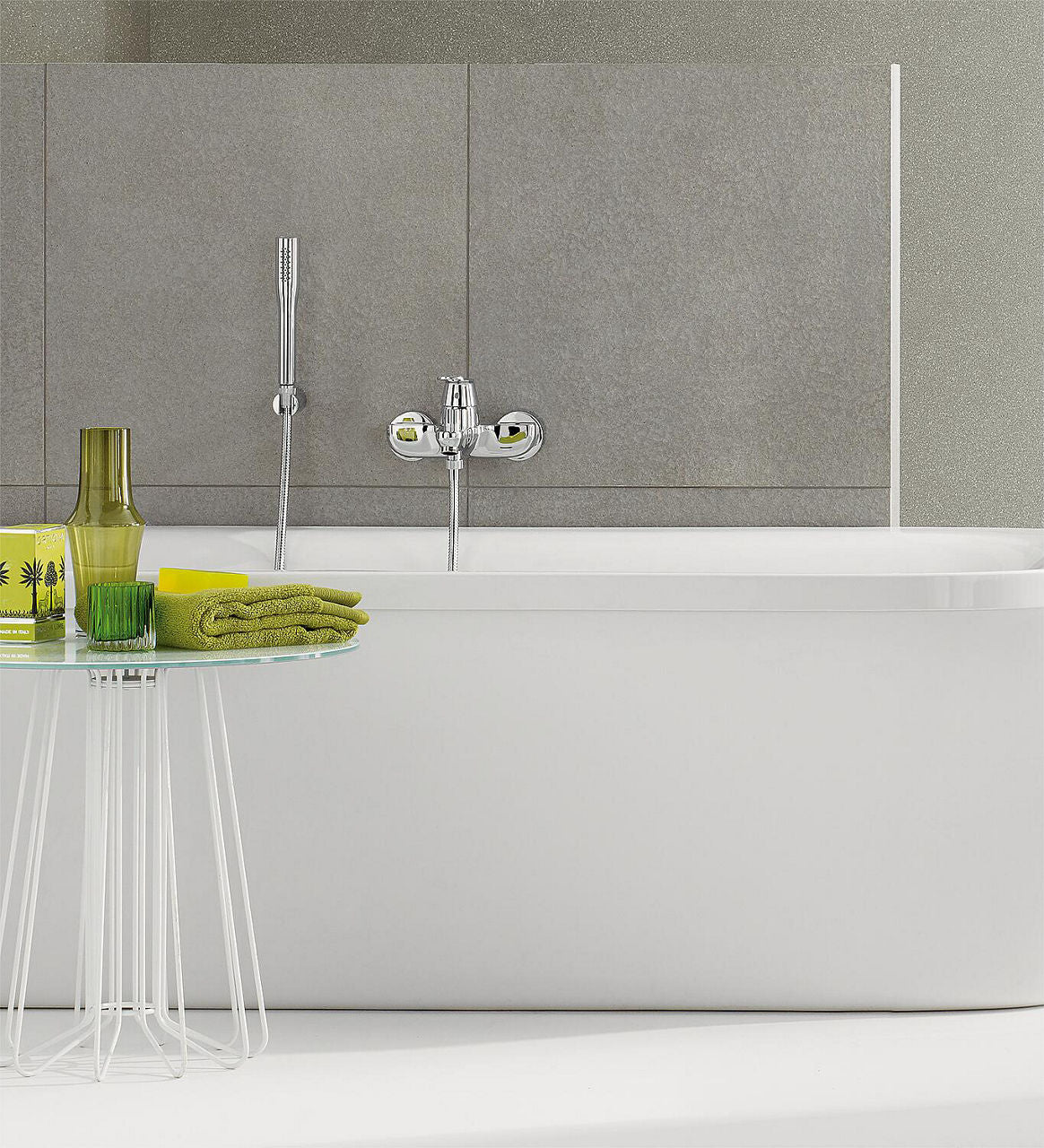 Kit mitigeur bain-douche apparent Grohe Eurosmart Cosmopolitan avec douchette Euphoria Cosmopolitan chromé