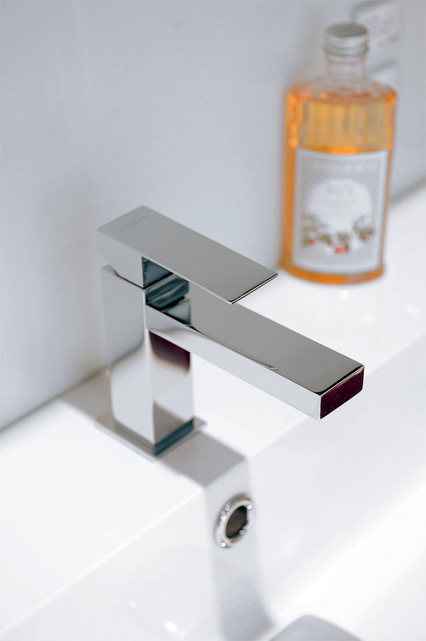 Mitigeur de lavabo Evenes Skyline saillie 125mm chromé
